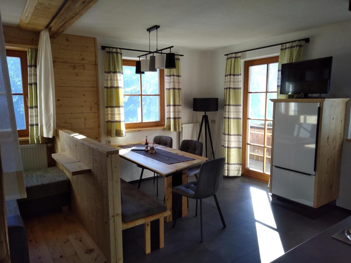 Appartements Obergollerhof Assling ภายนอก รูปภาพ