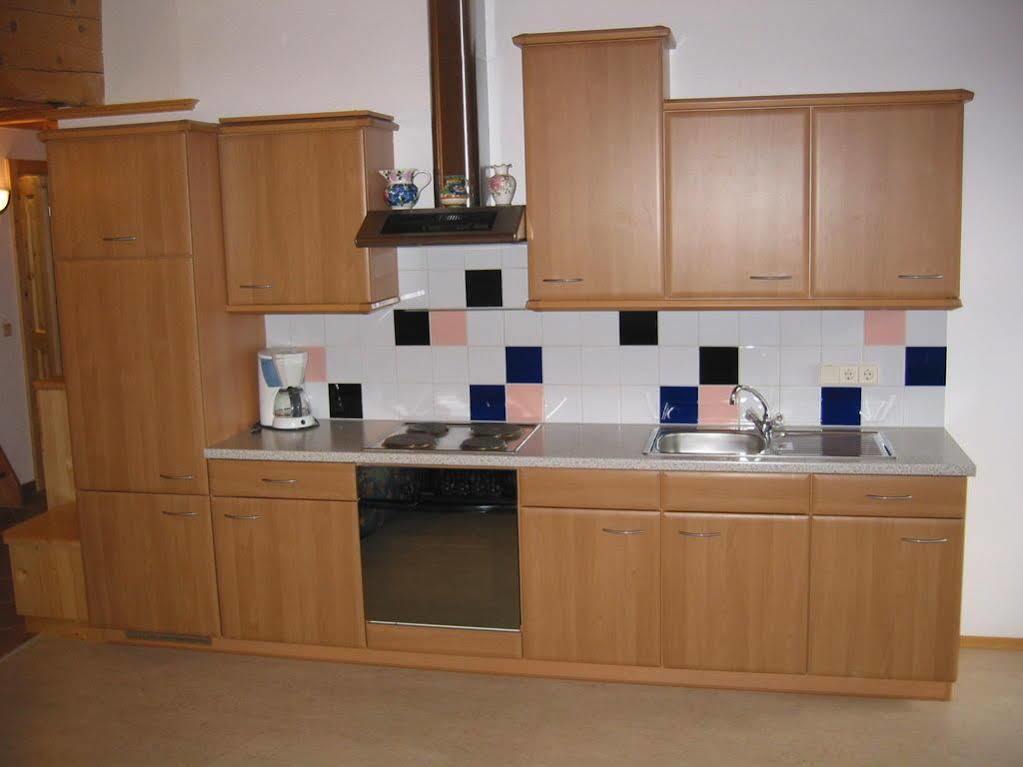 Appartements Obergollerhof Assling ภายนอก รูปภาพ